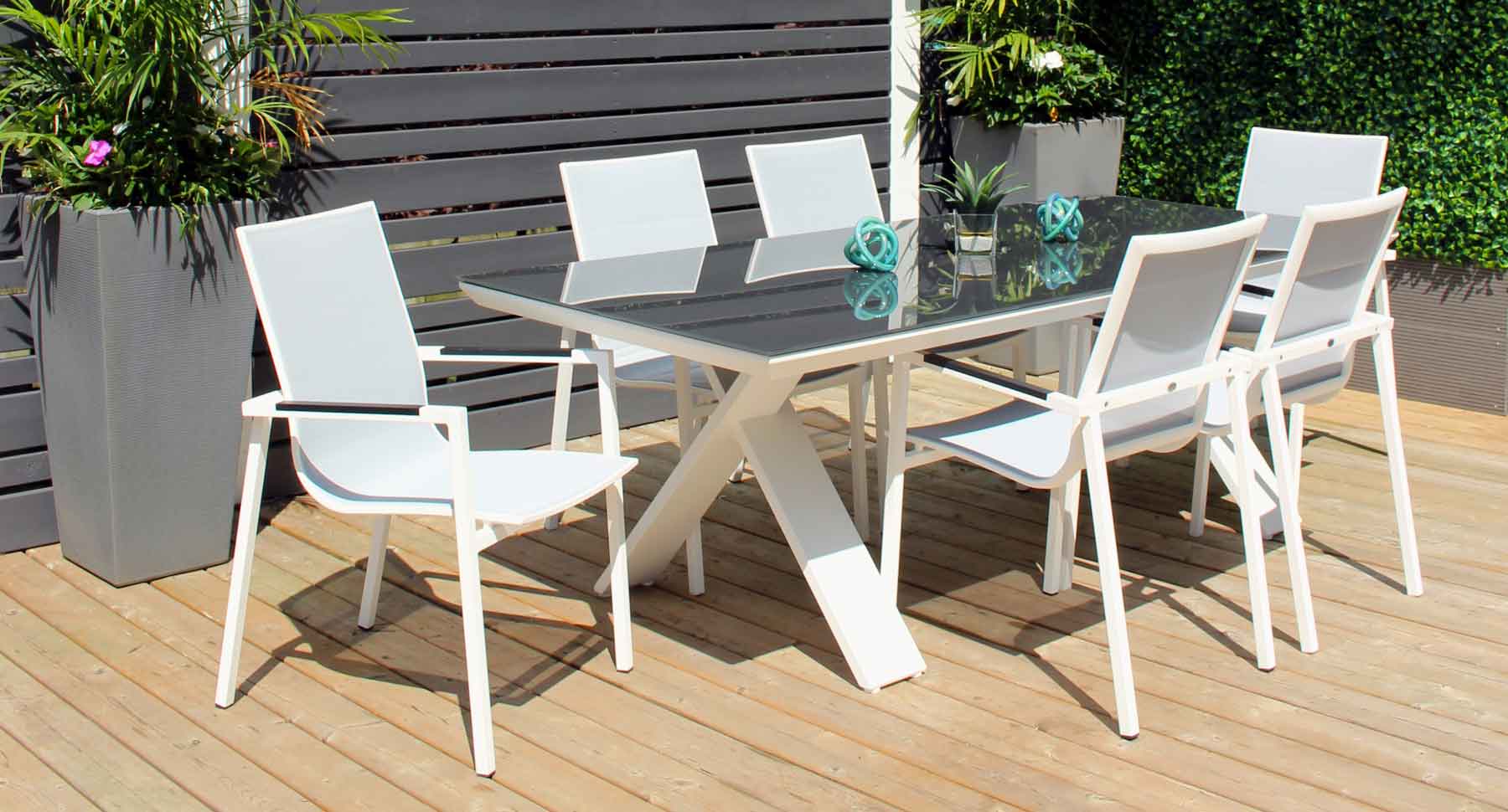 Kilo Rectangle Dining Table