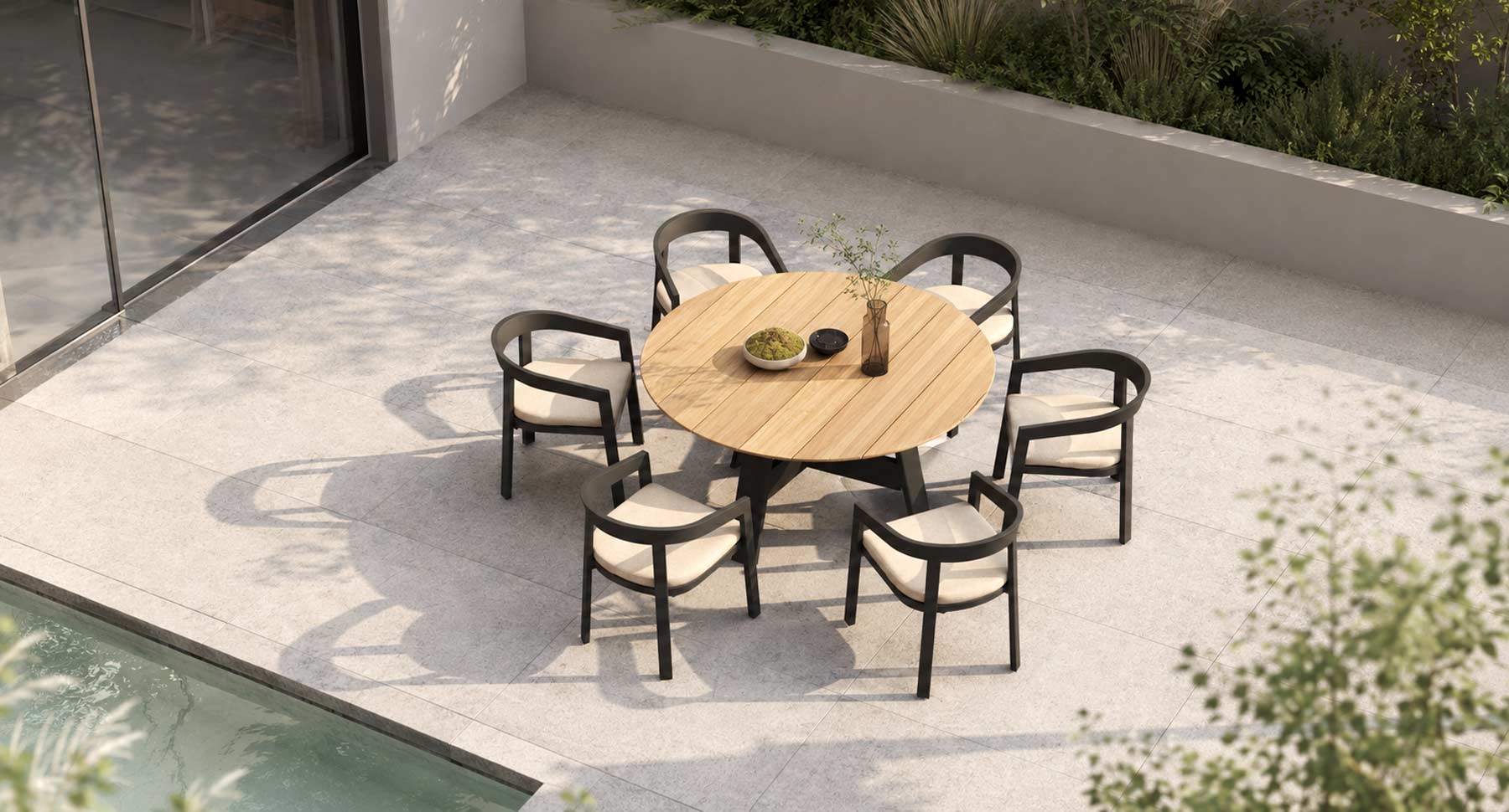 Octa Dining Table and Bayside Aluminum Dining Arm Chairs