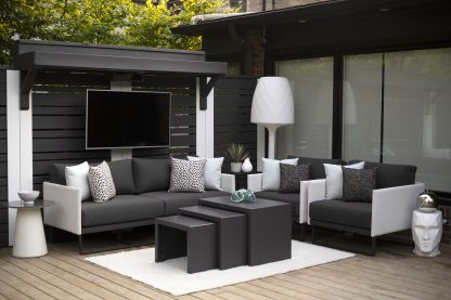 Suave Deep Seating with 3-Piece Nesting Rolling Tables