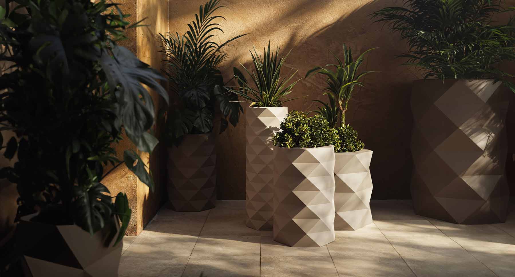 Vondom Marquis Planter
