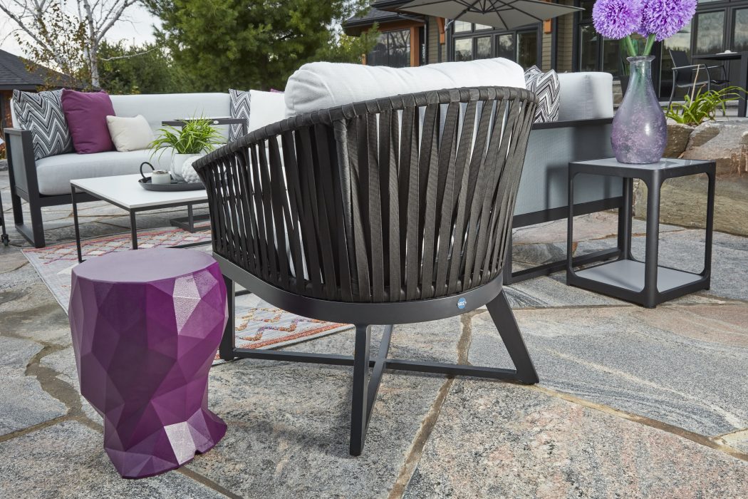 Canvas Aluminum Club Chair in Grey Aluminum with Grey Rope