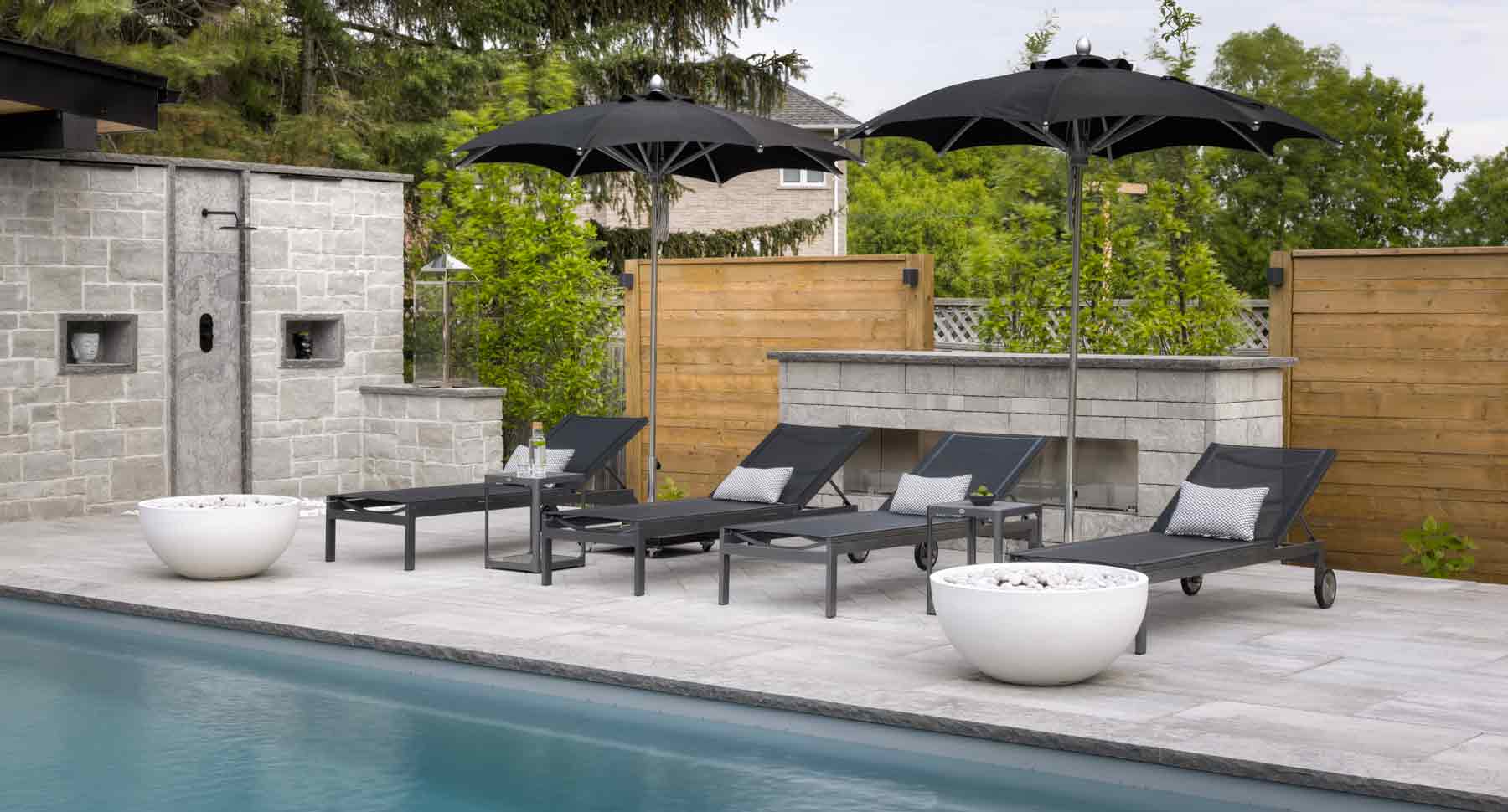 Celaya Chaise Lounge