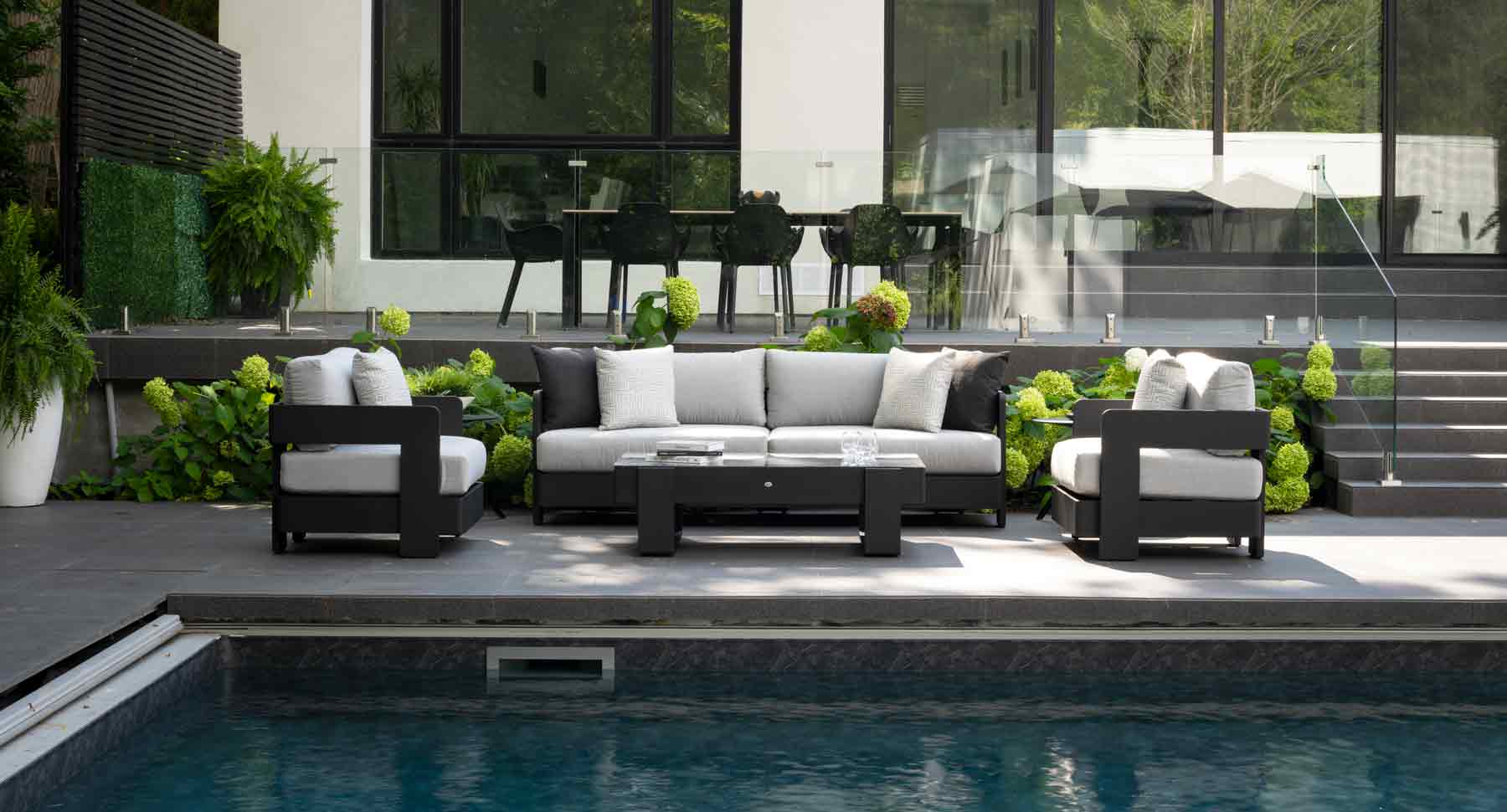 Aloe Deep Seating Collection