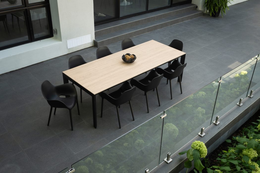 Vondom Frame Oak Top Dining Table