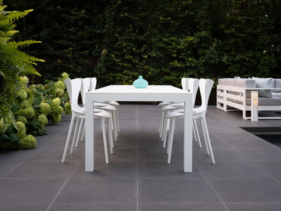 Vondom Love Dining Side Chair with Vondom Frame Dining Table