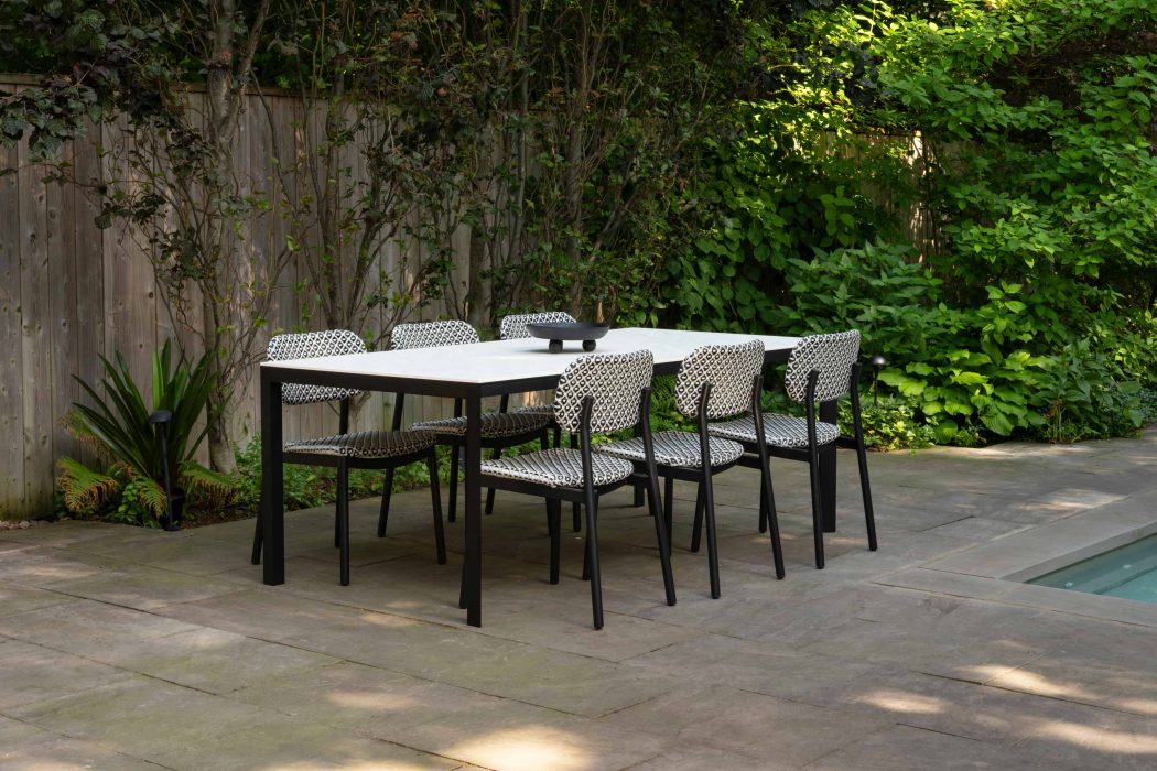 Vondom-Frame-Dining-Table-and-Breeze-Dining-Side-Chairs