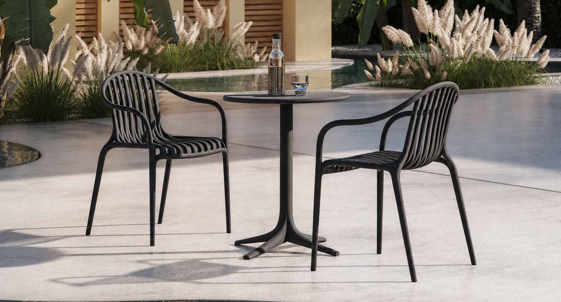 Vondom Palm Dining Set